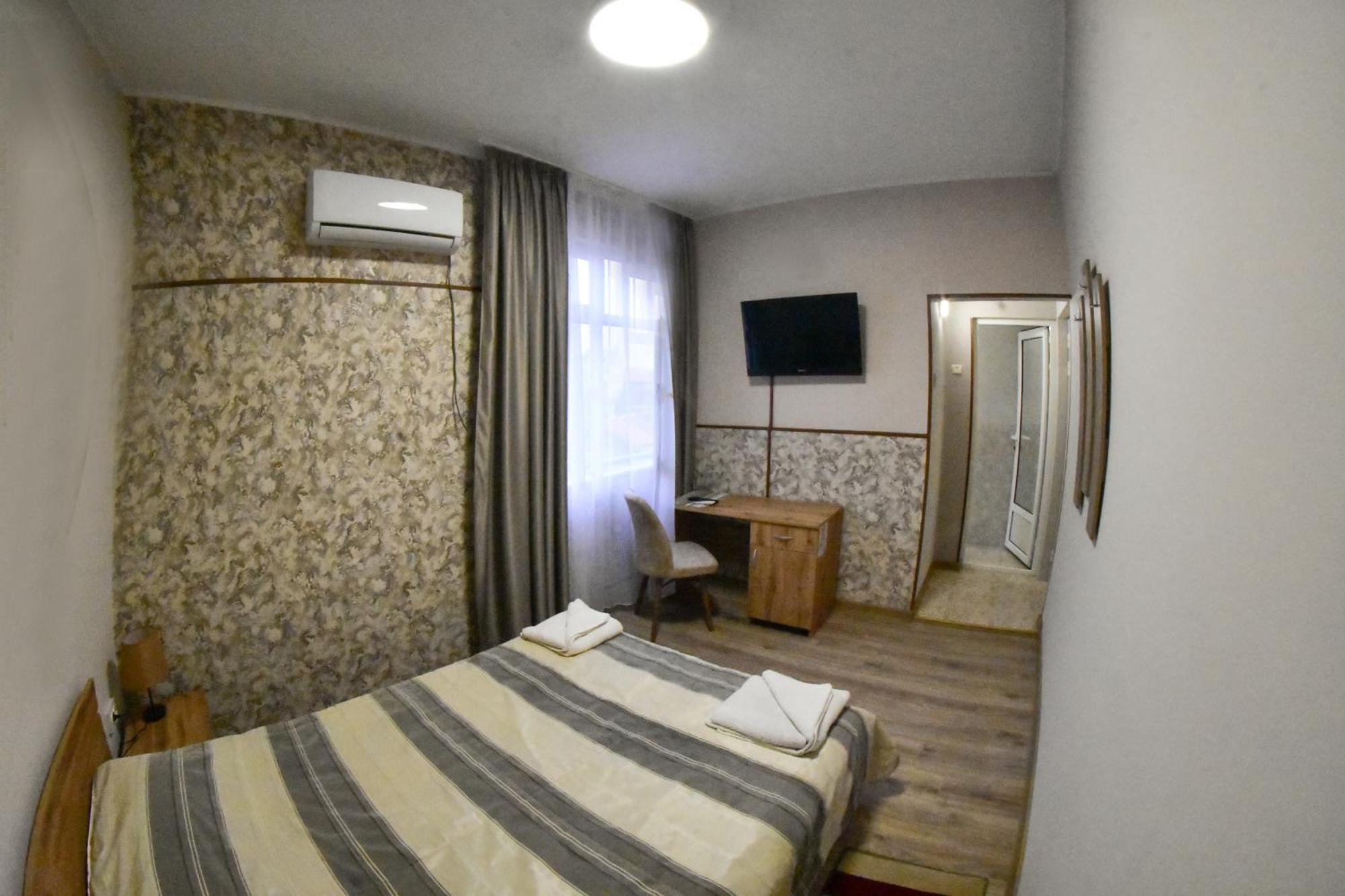 Hotel Rade 1 Vratsa エクステリア 写真
