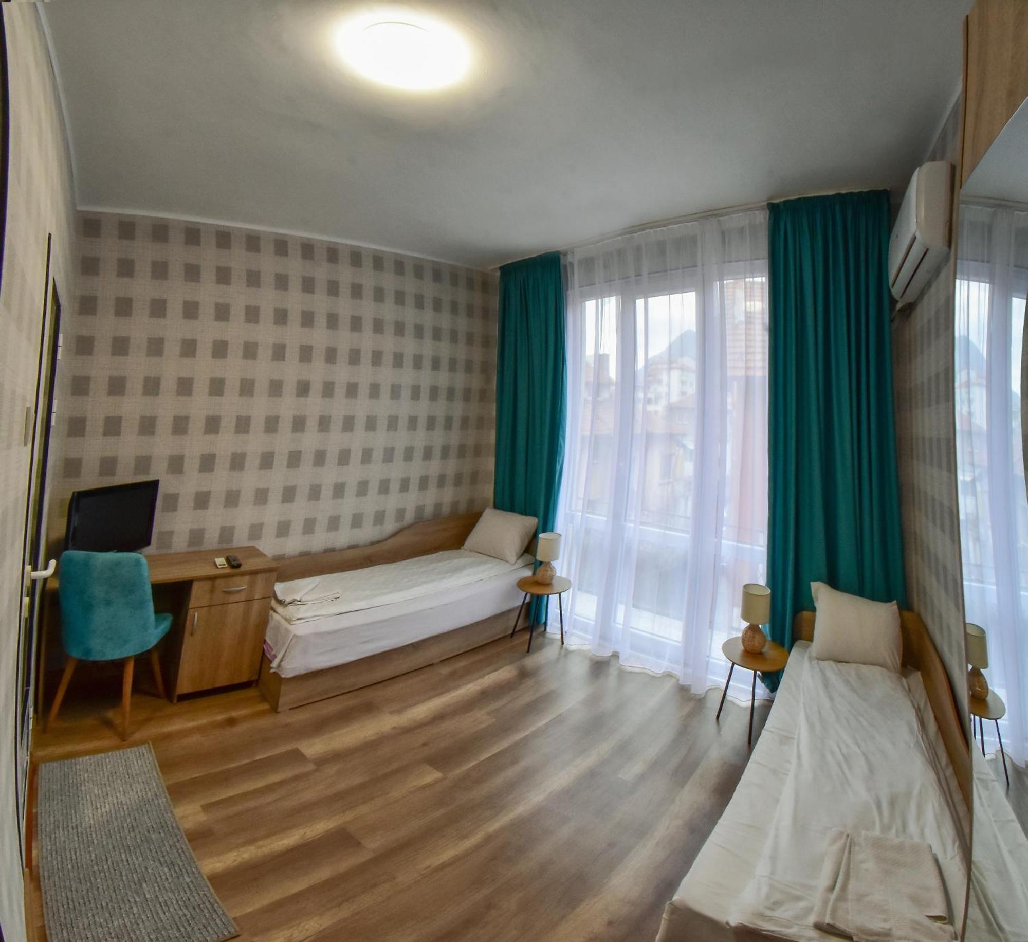 Hotel Rade 1 Vratsa エクステリア 写真